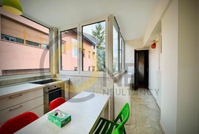 Apartament cu 4 camere decomandat, mobilat în Tineretului - 2