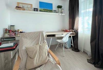 Apartament cu 2 camere decomandat, mobilat în Kamsas - 9