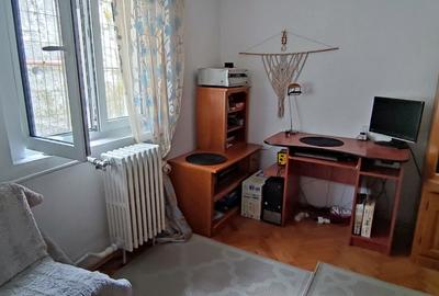 Casă cu 5 camere cu Teren 80 Mp în Orșova - 1