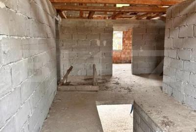 Casă cu 7 camere cu Teren 1106 Mp în Dej - 4