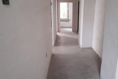 Ultracentral, etaj 1, posibil birouri, cabinete sau locuinte. Ultracentral, etaj 1, posibil birouri, cabinete sau locuinte. - 8