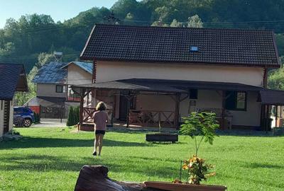 Casă cu 4 camere în Colibași - 5