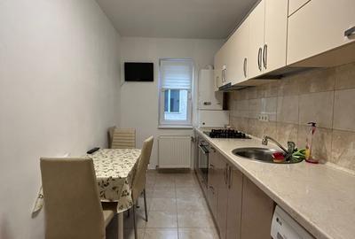 1 Decembrie 2 Camere Etaj 1  55 Mp Centrala Proprie Bloc 2016 9 Min Metrou 1 Dec 1 Decembrie 2 Camere Etaj 1  55 Mp Centrala Proprie Bloc 2016 9 Min Metrou 1 Dec - 7