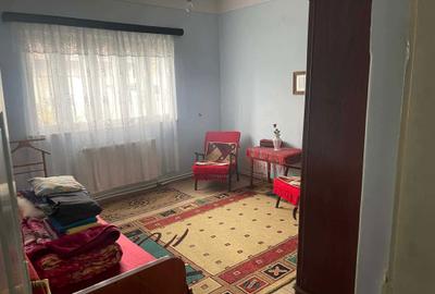 Casă cu 4 camere în Central - 6