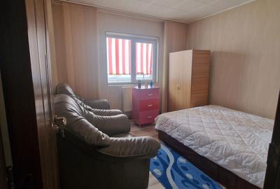 Apartament cu 4 camere decomandat în Central - 8