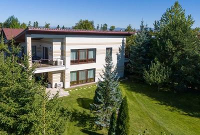 Casă deosebită de vânzare în Sânpetru | Teren 1400 mp - 42