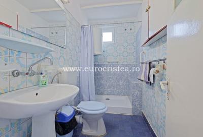 Apartament cu 4 camere decomandat în Central - 2