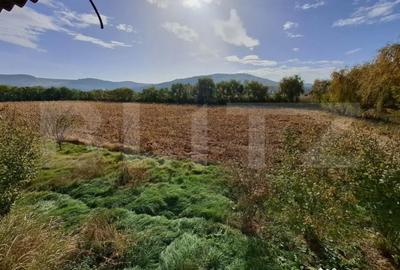 Teren de 18927 mp, în Central - 5