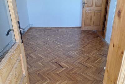 Apartament cu 3 camere decomandat în Unirii Sud - 4