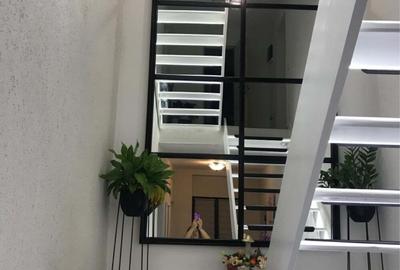 Casă cu 4 camere în Moșnița Nouă - 2