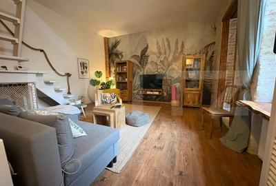 Casă individuală cu 2 camere cu Canalizare în Central - 1