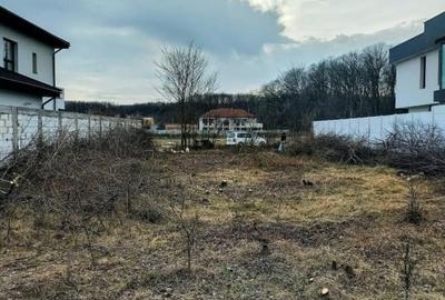 [BKO 701]  Ofer spre închiriere teren 1000 mp în Corbeanca, Str. Narciselor - 1