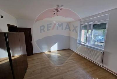 Casă cu 4 camere cu Teren 572 Mp în Micălaca - 5