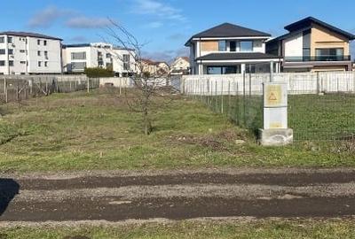 Teren Construcții intravilan de 500 mp, în Km 5 - 1