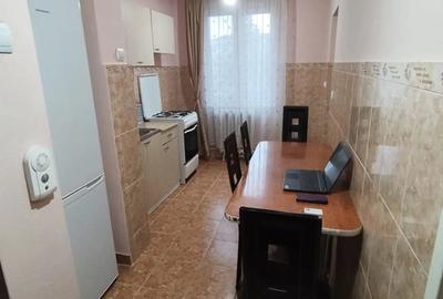 Chirie 2 camere zona Rogerius - 1