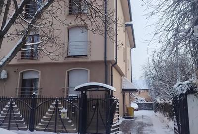 Proprietar inchiriez ap 2 cam bloc nou - 2