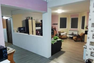 Casă individuală cu 5 camere cu Garaj în Șcheia - 1