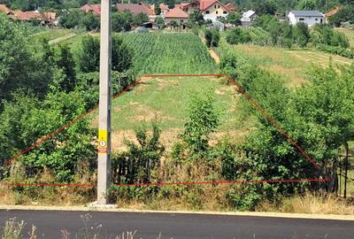 TEREN INTRAVILAN POLOVRAGI - 3