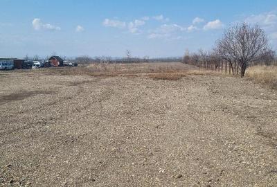 Teren de 7200 mp, în Nord - 3