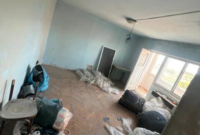 Apartament cu 3 camere decomandat în Central - 1