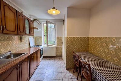 Apartament cu 4 camere in Tractorul - 1