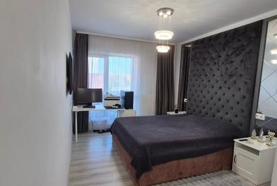 Apartament cu 3 camere semidecomandat, mobilat în Berceni - 7