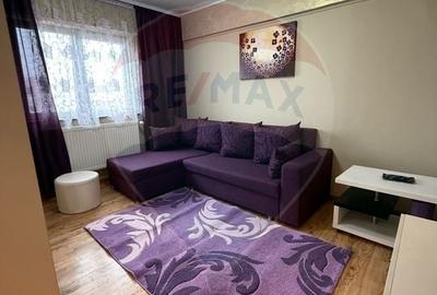 Apartament cu o camera de inchiriat- zona 6 Vanatori - 1