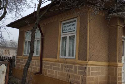 Casă cu 4 camere în Central - 4