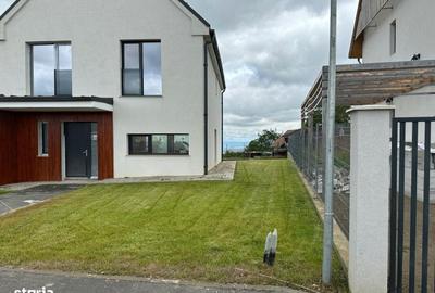 Casă cu Teren 500 Mp în Feleacu - 2