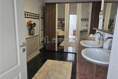 Casă cu Teren 517 Mp în Central