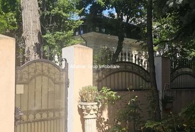 Casă cu 9 camere cu Canalizare în Cotroceni - 36