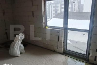 Casă cu 8 camere cu Teren 500 Mp în Central