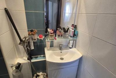 Vanzare apartament 3 camere, situat ULTRACENTRAL, strada Unirii - 7