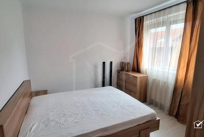 Apartament cu 3 camere semidecomandat, mobilat în Bună Ziua - 6