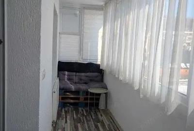 Apartament cu 3 camere decomandat în Tudor - 4