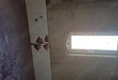Casă cu 4 camere cu Teren 300 Mp în Baia - 3
