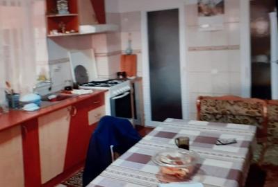 Casă cu 4 camere în Săbiești - 3