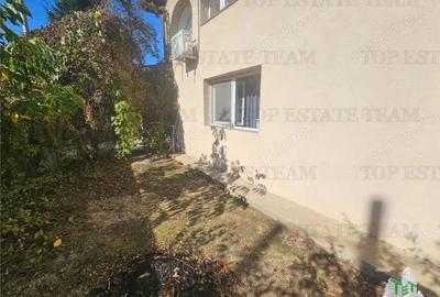 Casa 6 camere teren 363mp in sector 6 - 1