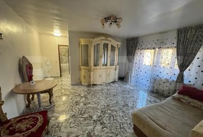 Apartament cu 2 camere decomandat în Central - 1