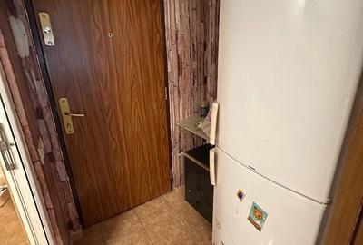 Garsonieră semidecomandată în Giurgiului - 2