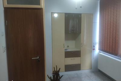 Apartament cu 2 camere decomandat în Central - 3