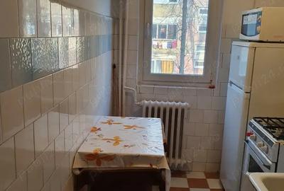 Vand apartament 2 camere - 1