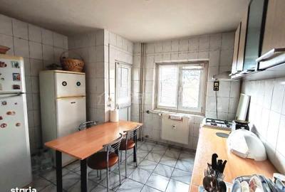 Apartament cu 3 camere decomandat în 13 Septembrie - 10