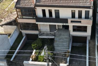 Vilă spațioasă cu 8 camere, Grădiște - 35