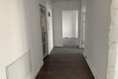 Apartament cu 2 camere decomandat în Berceni - 7