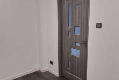 Garsonieră decomandată în Central - 2