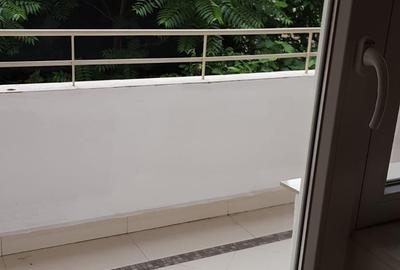 Casă cu 5 camere cu Canalizare în Cotroceni - 8