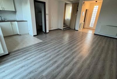 Casă cu 4 camere cu Teren 180 Mp în Central - 9