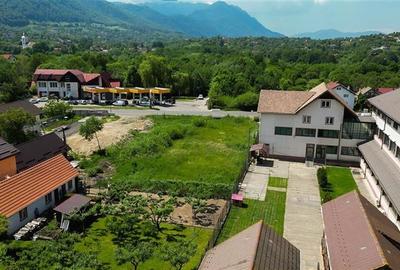 Intravilan, aria castelul Bran,utilitati,acces apreciabil: FILM! - 3