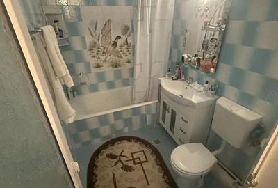 Apartament 3 camere de vanzare, cart. Dealul Florilor - 7